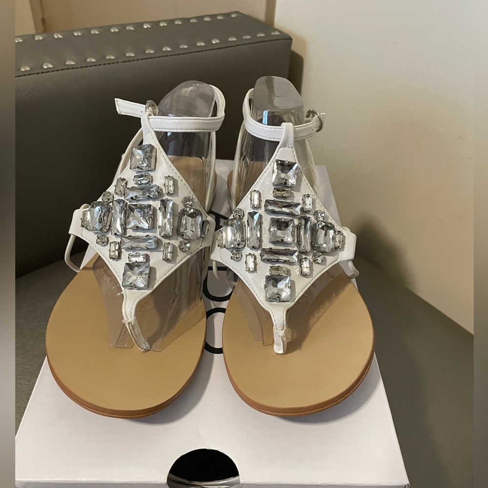 Elegant White Sandals with Gem Accents